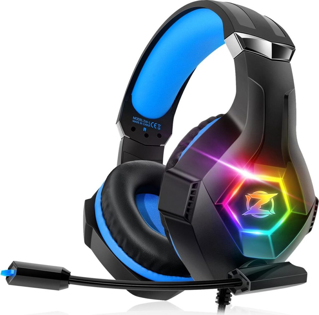 StayPowered Gaming Headset - Ultieme Geluidservaring voor Serieuze Gamers - 3D surround sound - Noise Cancelling Microfoon - Comfortabele Proteïne Oorkussens - Verstelbare Hoofdband - RGB Verlicht - Zwart - Levering Sneller dan Aangegeven!