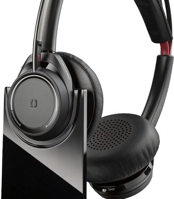 Headphones with Microphone Poly 202652-102 Black