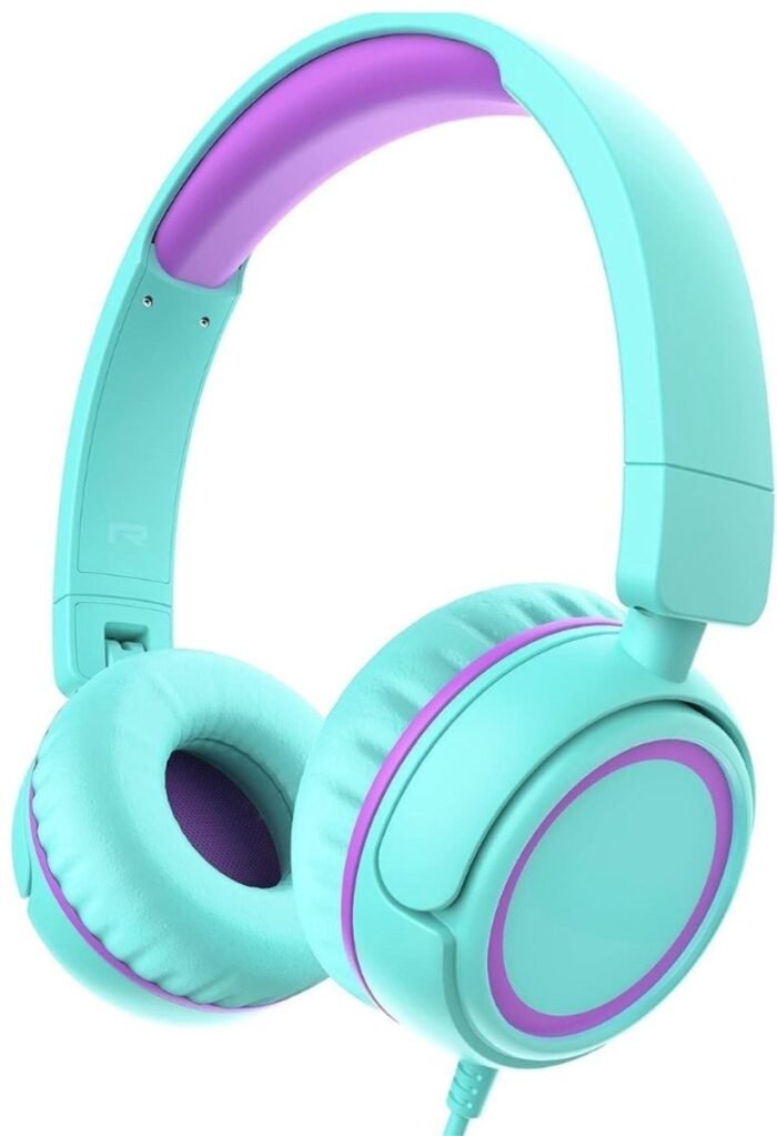 StayPowered Koptelefoon - Veilig & Comfortabel voor Kinderen - 85dB Geluidslimiet - Zacht Memory-Schuim - Ergonomisch Ontwerp - Opvouwbaar & Duurzaam - Verstrengelvrij Kabel - Universele Compatibiliteit - Lichtblauw - Levering Sneller dan Aangegeven!