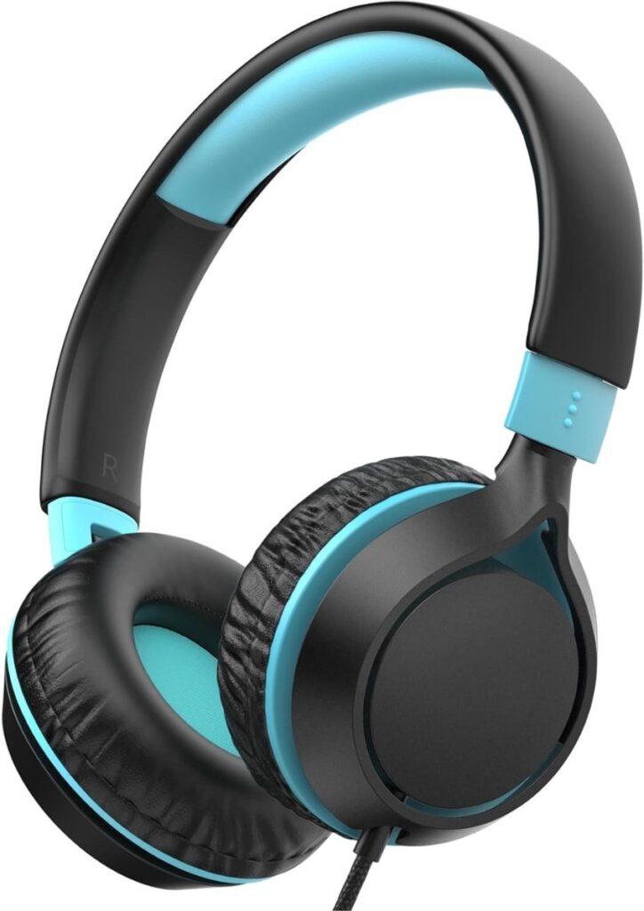 StayPowered Kinderkoptelefoon - Veilig en Comfortabel Luisteren - 85dB Volume Begrenzer - HD Stereo Geluid - Lichtgewicht & Opvouwbaar - Verstelbare Hoofdband - Brede Compatibiliteit - Zacht & Duurzaam - Zwart/Blauw - Levering Sneller dan Aangegeven!