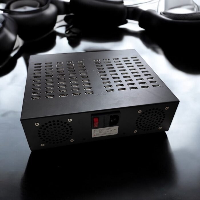 Dolly Digital - USB-100-500W Snellader - Zwart metaal